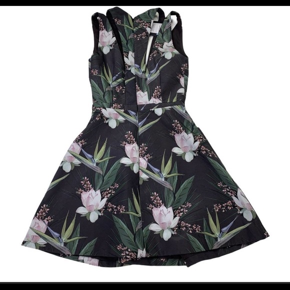 Stylestalker Catch a Wave Floral Flare Dress XS - Picture 7 of 7